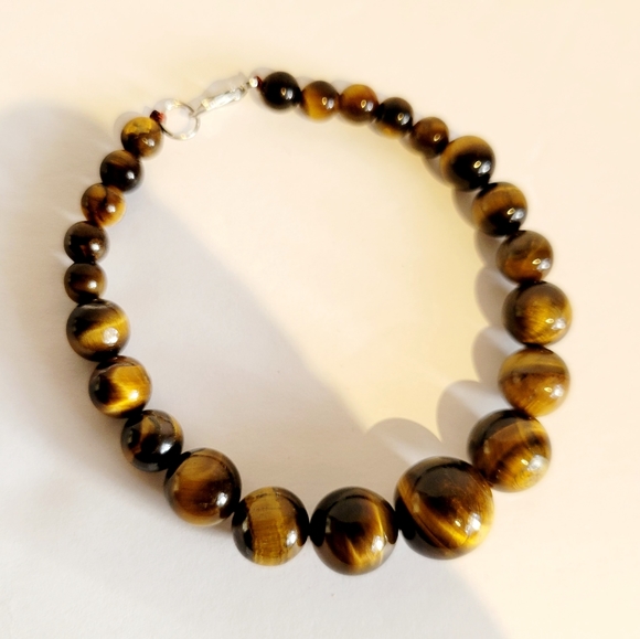 Natural Tiger's Eye Graduated Bracelet - Picture 2 of 9
